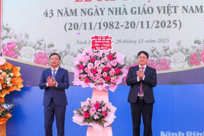Nhiều trường học và các địa phương trong tỉnh tổ chức Lễ Kỷ niệm Ngày Nhà giáo Việt Nam 20/11