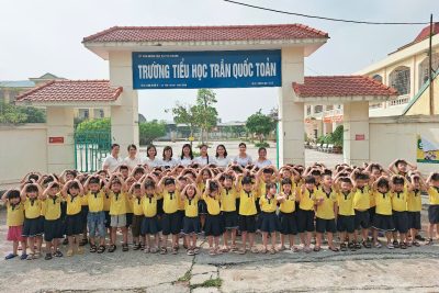 Thăm quan trải nghiệm trường tiểu học